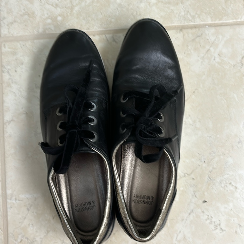 Women’s Johnston & Murphy shoes
